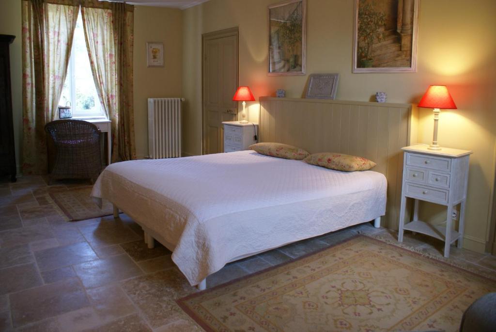 Le Beguinage Bed & Breakfast กูร์-เชอแวร์นี ห้อง รูปภาพ