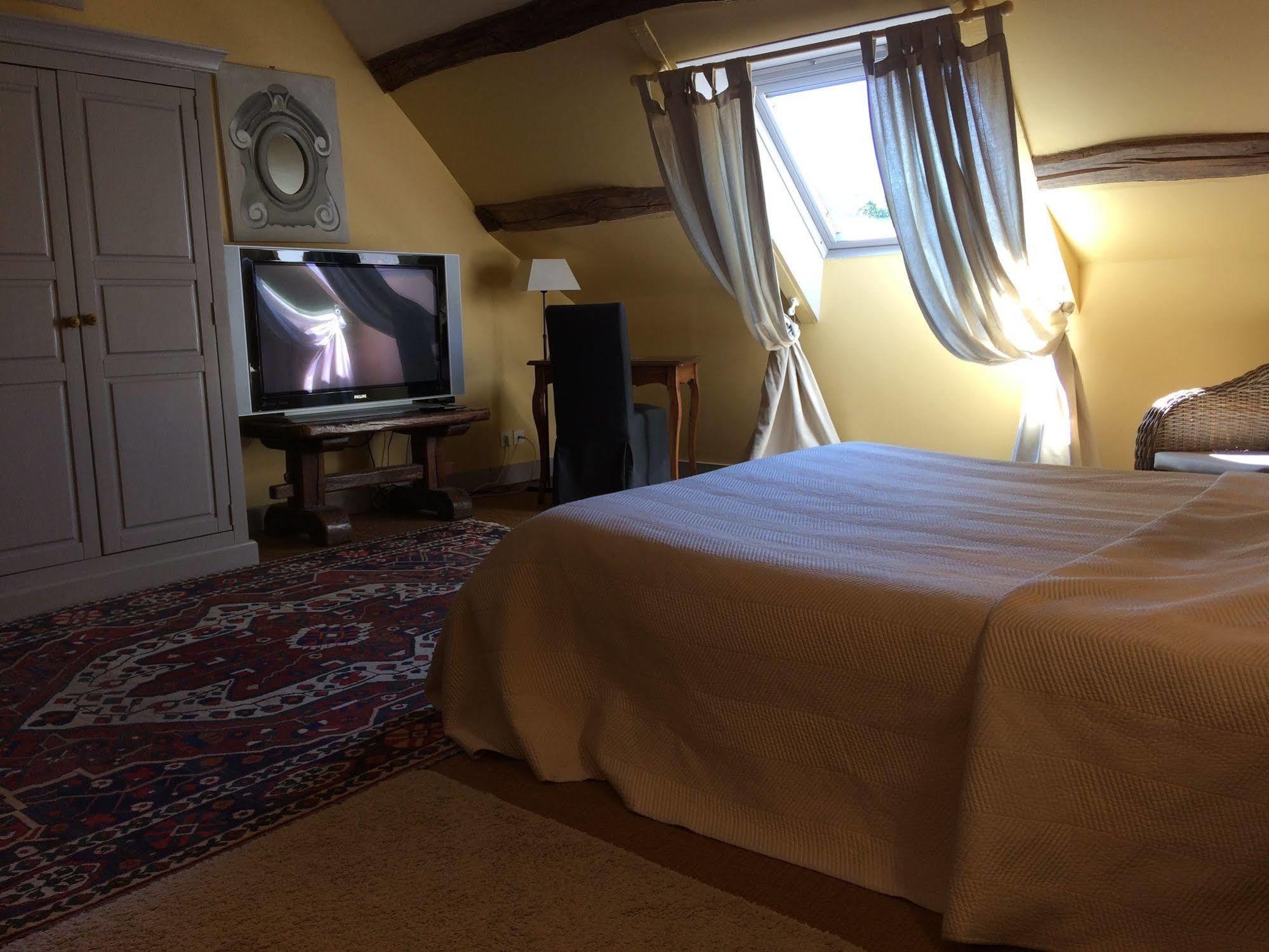 Le Beguinage Bed & Breakfast กูร์-เชอแวร์นี ภายนอก รูปภาพ